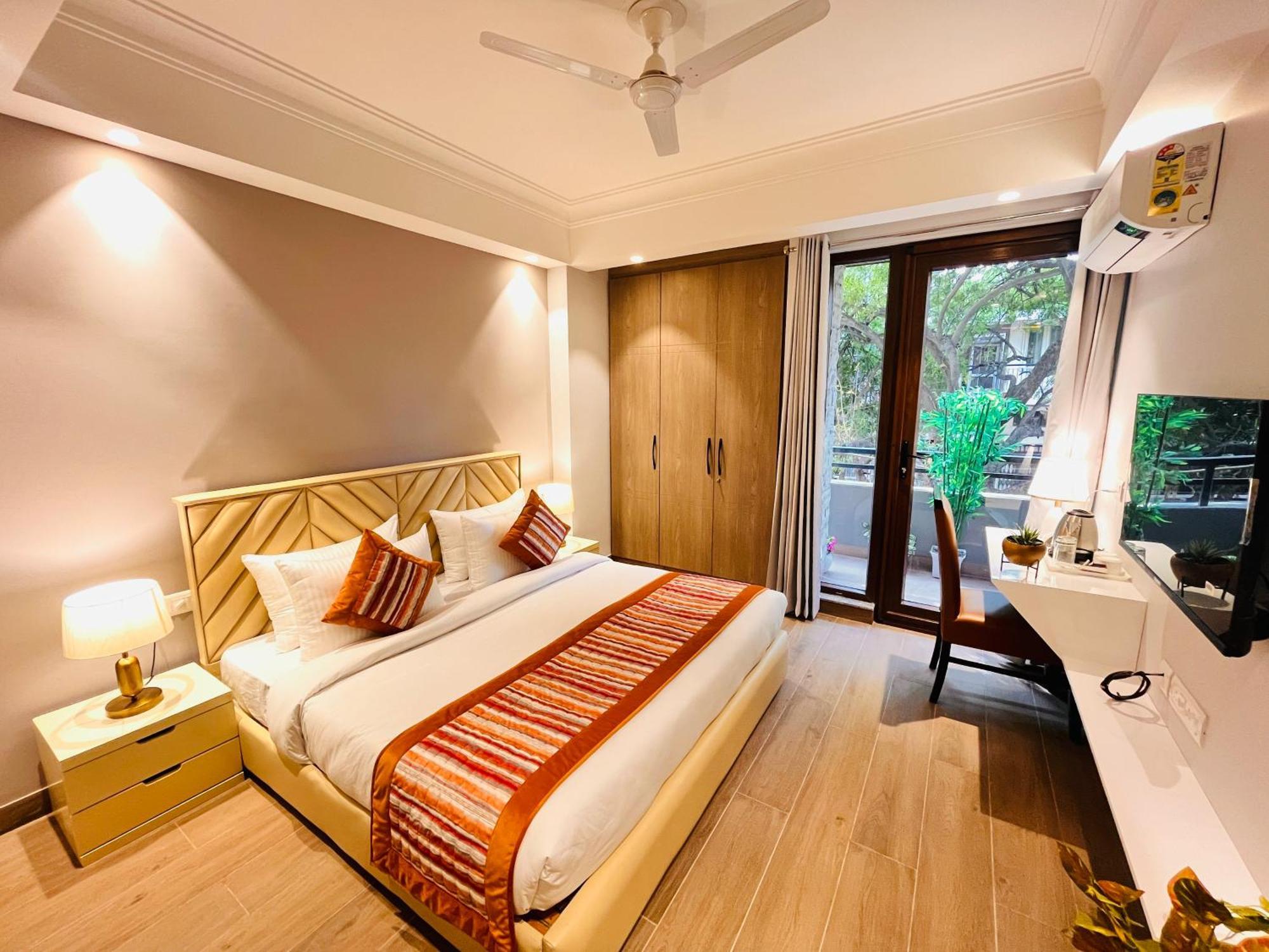 Hotel Gianmala Residency South Extension Near Aiims Delhi New Delhi Exterior photo