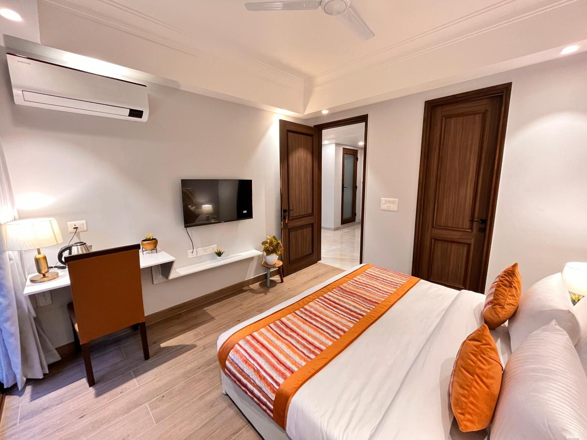 Hotel Gianmala Residency South Extension Near Aiims Delhi New Delhi Exterior photo