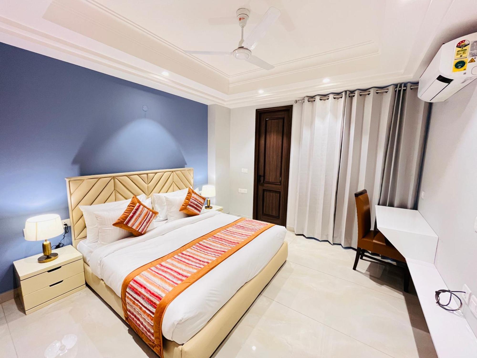 Hotel Gianmala Residency South Extension Near Aiims Delhi New Delhi Exterior photo